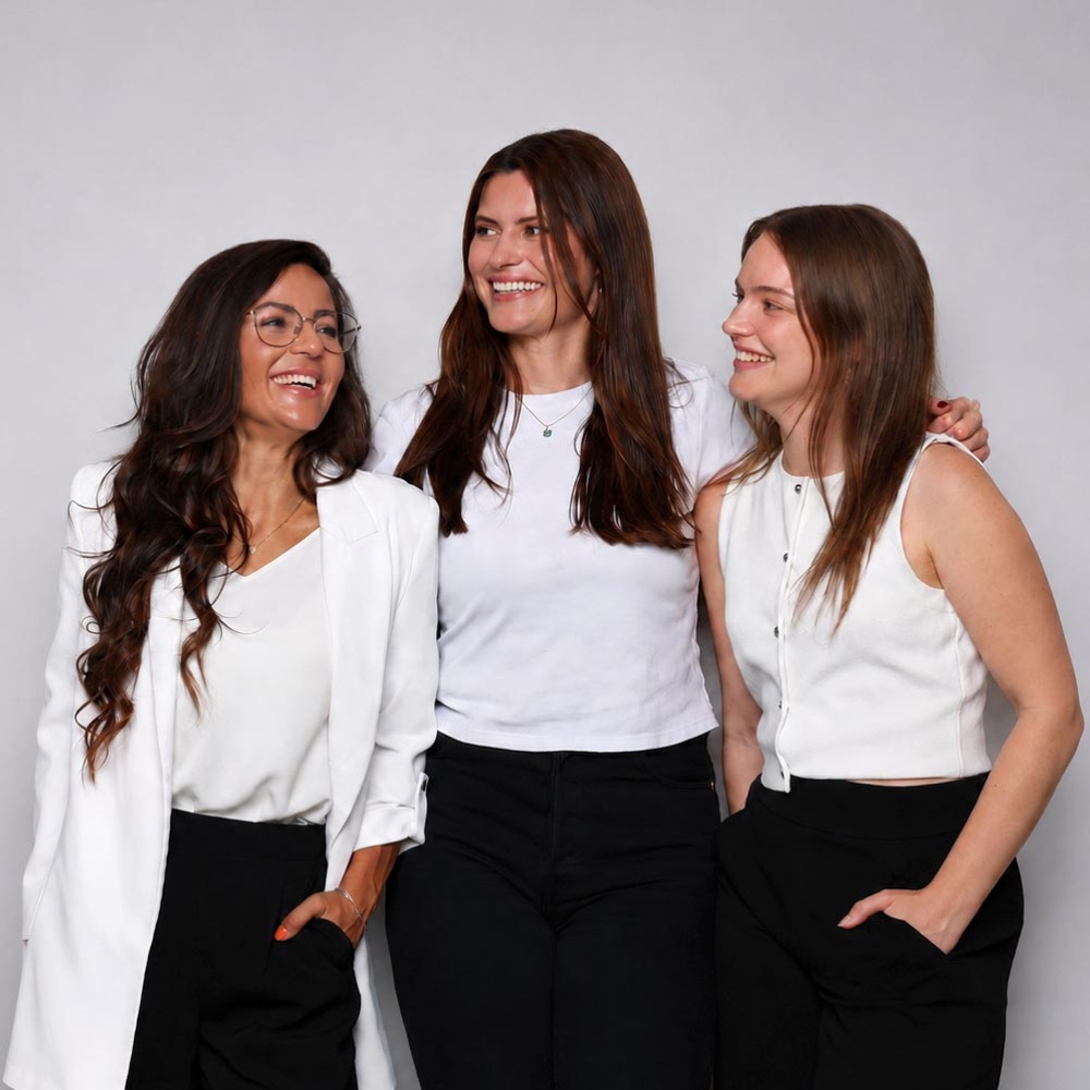 Das Team von Wrobel Communications